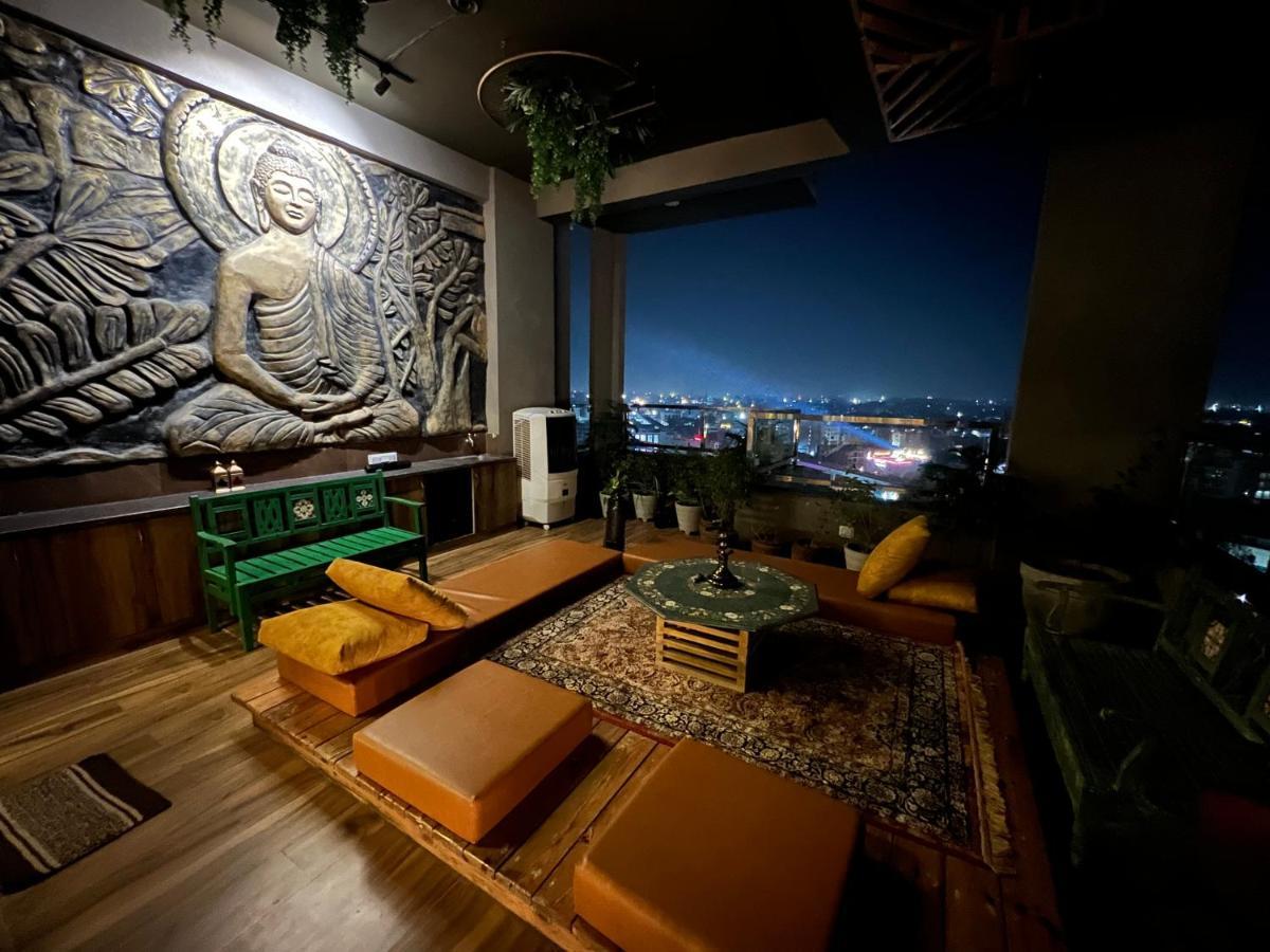 Luxury Penthouse With Taj Mahal View Appartement Agra  Buitenkant foto